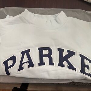 Parke sweatshirt in cloud/crown blue (very light blue).  Brand new.  Size S/M
